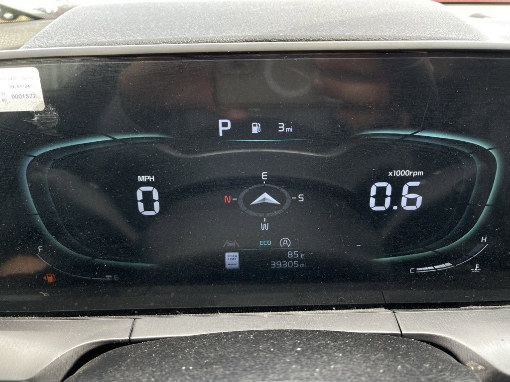 Used 2024 Kia Telluride S w/ S Sunroof Package image 8