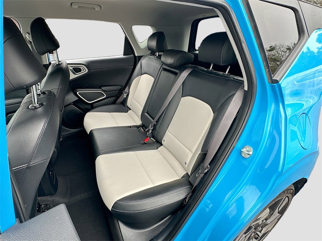 Certified 2023 Kia Soul GT-Line image 23