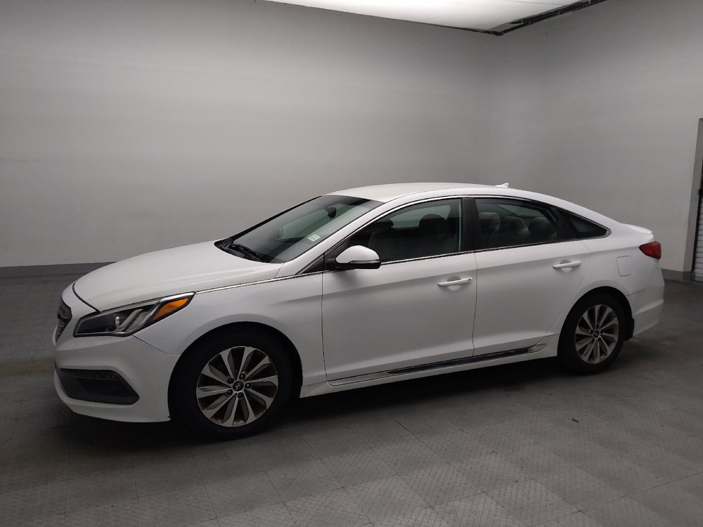 Used 2017 Hyundai Sonata Sport FWD image 2