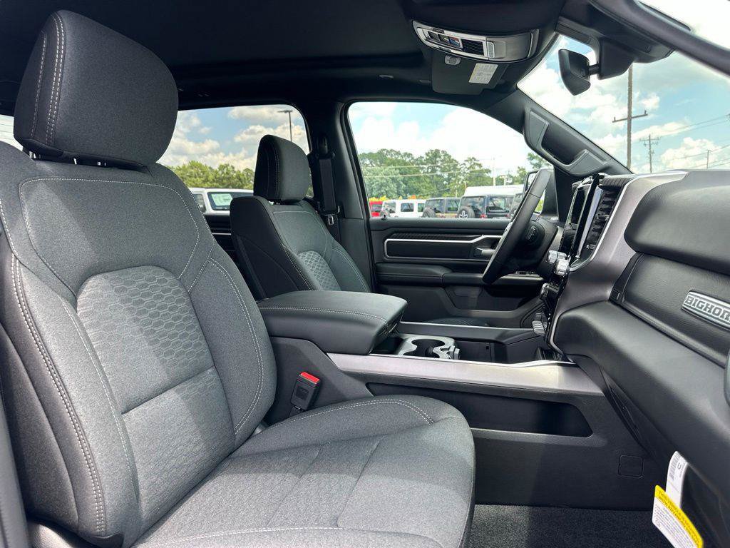 New 2026 RAM 1500 Big Horn AWD/4WD image 21