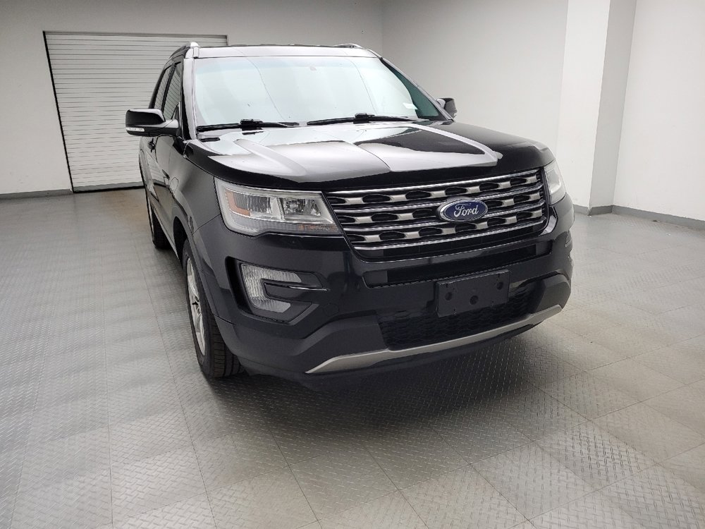 Used 2016 Ford Explorer XLT AWD/4WD image 14