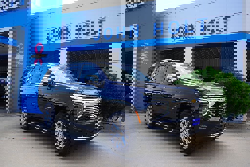 New 2026 Chevrolet Tahoe Premier image 2