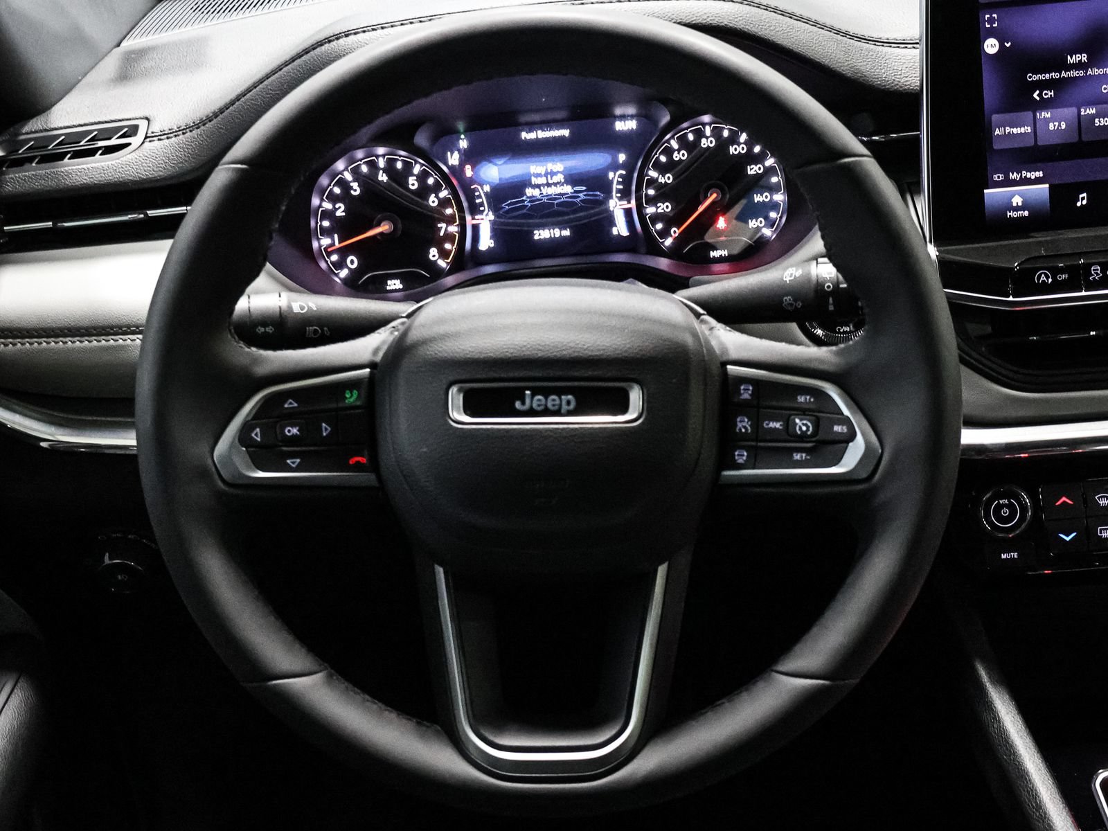 Used 2023 Jeep Compass Limited AWD/4WD image 34