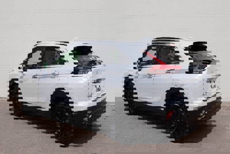 New 2025 Mitsubishi Eclipse Cross Black Edition image 32