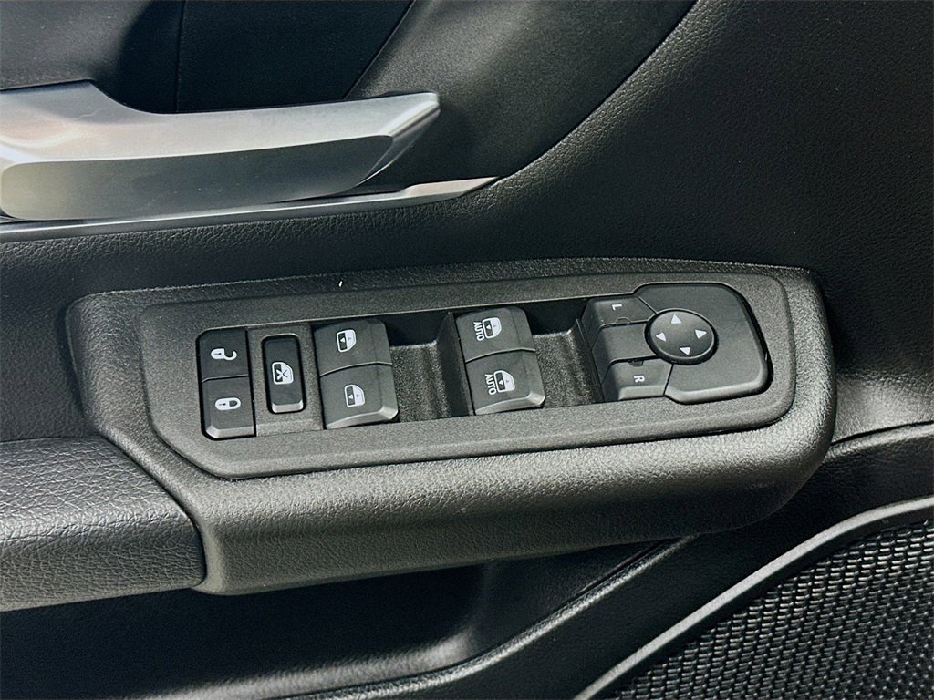 Used 2025 RAM 1500 Big Horn image 18