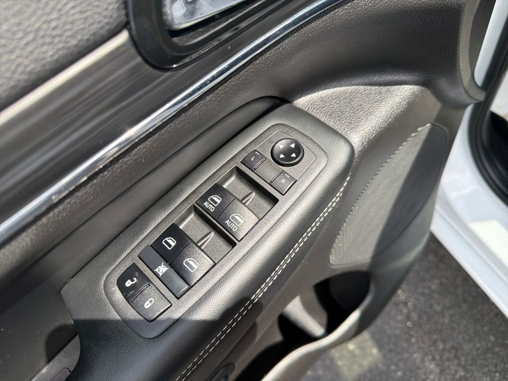 Used 2021 Jeep Grand Cherokee Limited w/ Quick Order Package 28K 80th image 16