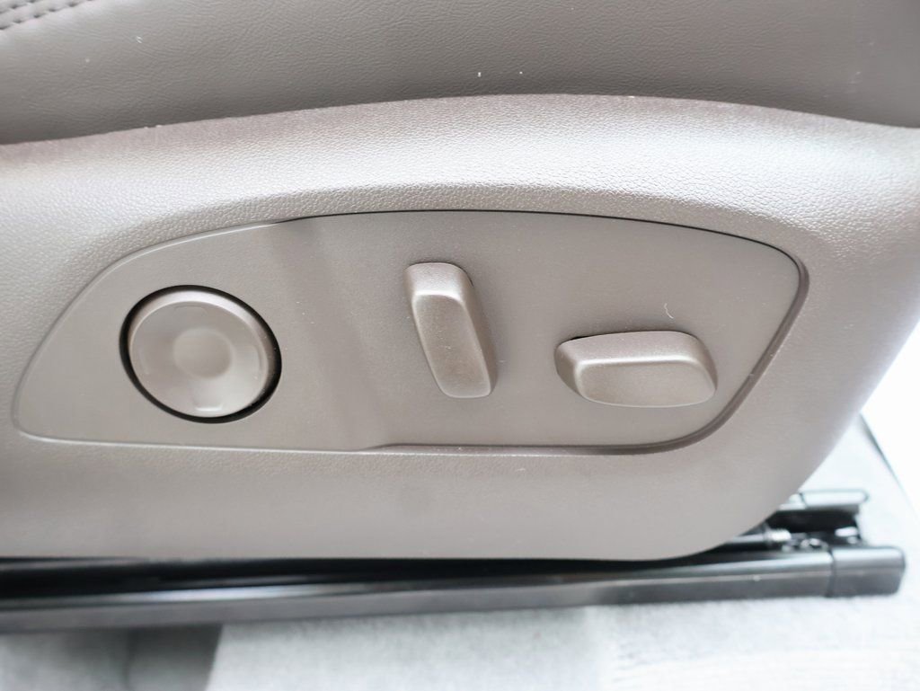 New 2026 GMC Acadia Denali w/ Super Cruise Package image 42