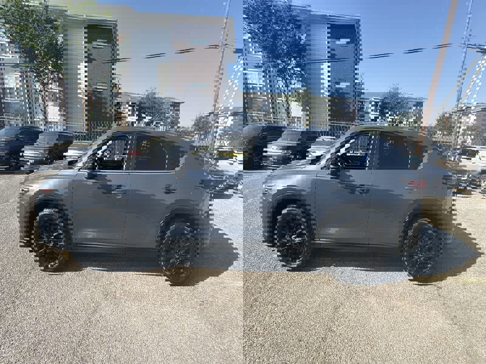 Used 2025 MAZDA CX-5 Carbon Edition image 3