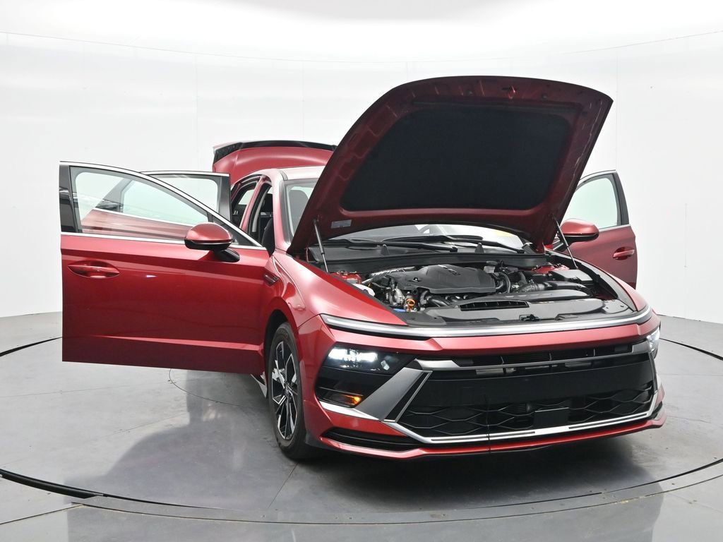 Used 2025 Hyundai Sonata SEL FWD image 40