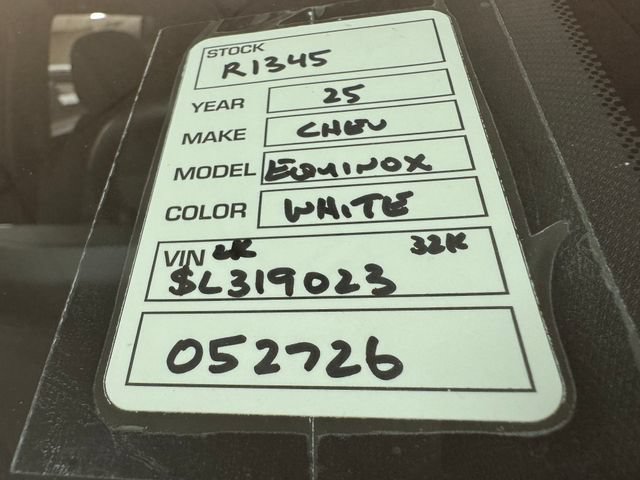 Used 2025 Chevrolet Equinox LT FWD image 26