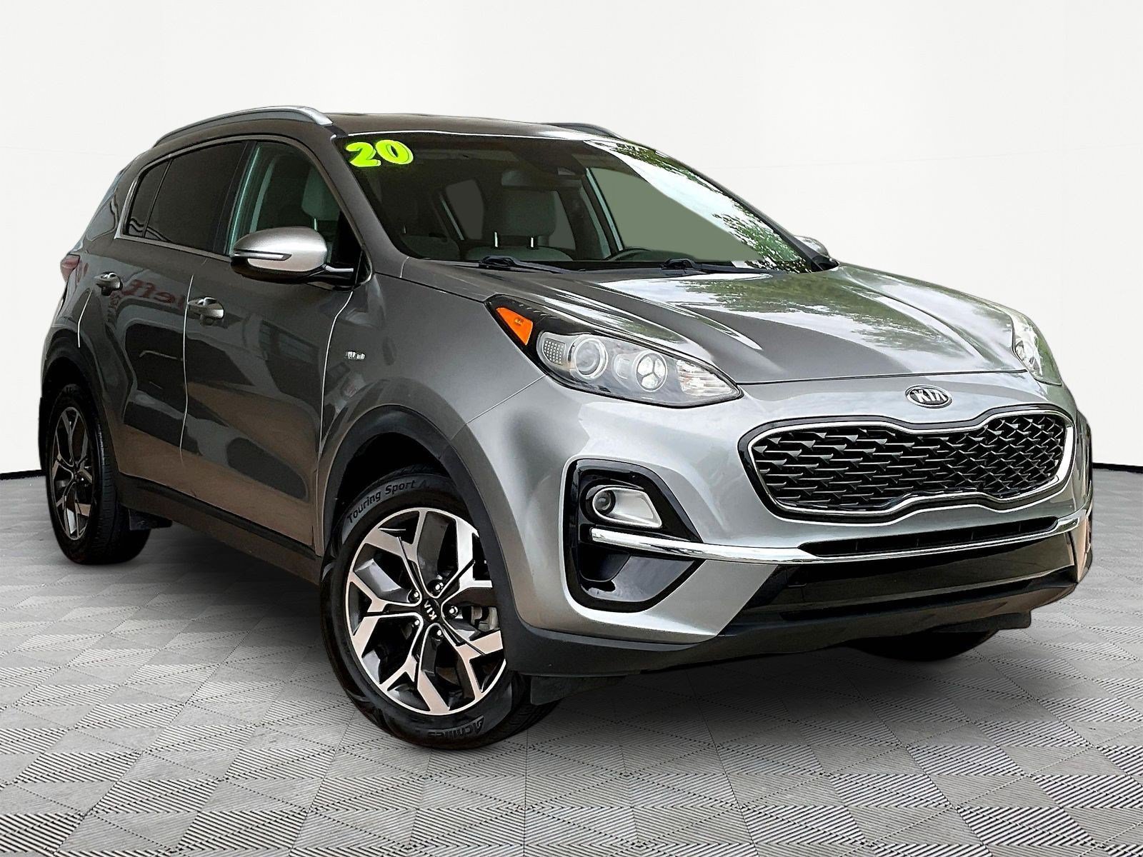 Used 2020 Kia Sportage EX AWD/4WD image 3