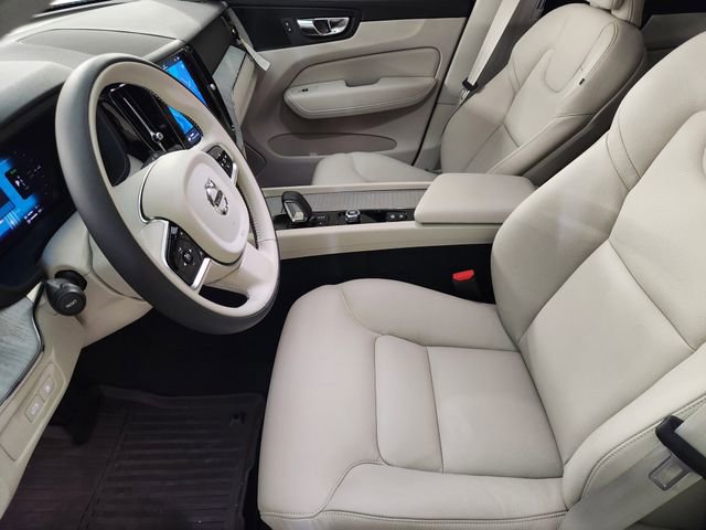 New 2025 Volvo XC60 T8 Plus w/ Protection Package Premier AWD/4WD image 14