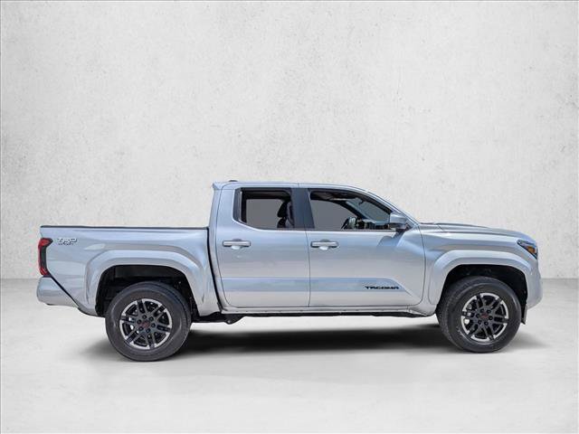 Used 2024 Toyota Tacoma TRD Sport RWD image 4