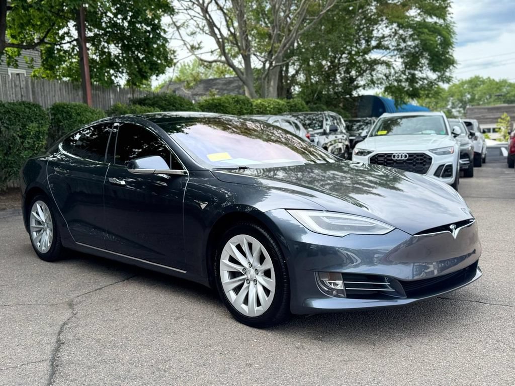 Used 2018 Tesla Model S 75D AWD/4WD image 8