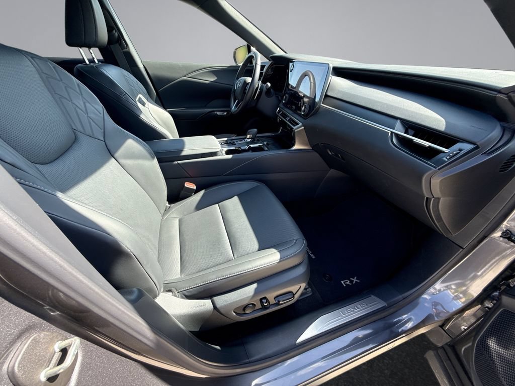 Used 2025 Lexus RX 350 Premium w/ Accessory Package (Z1) FWD image 15