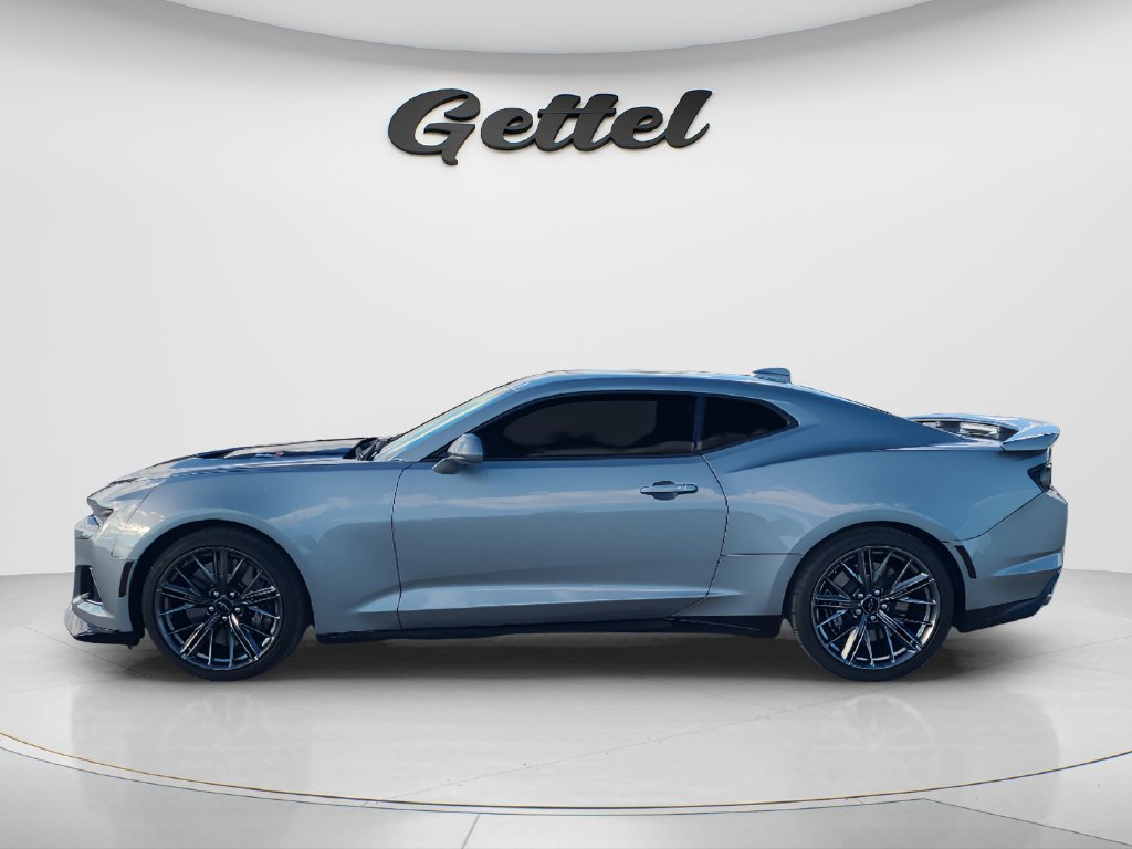Used 2023 Chevrolet Camaro ZL1 RWD image 8