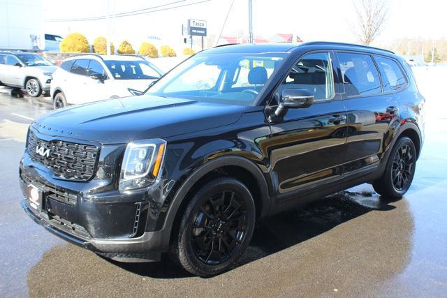 Used 2022 Kia Telluride EX w/ EX Premium Package image 2
