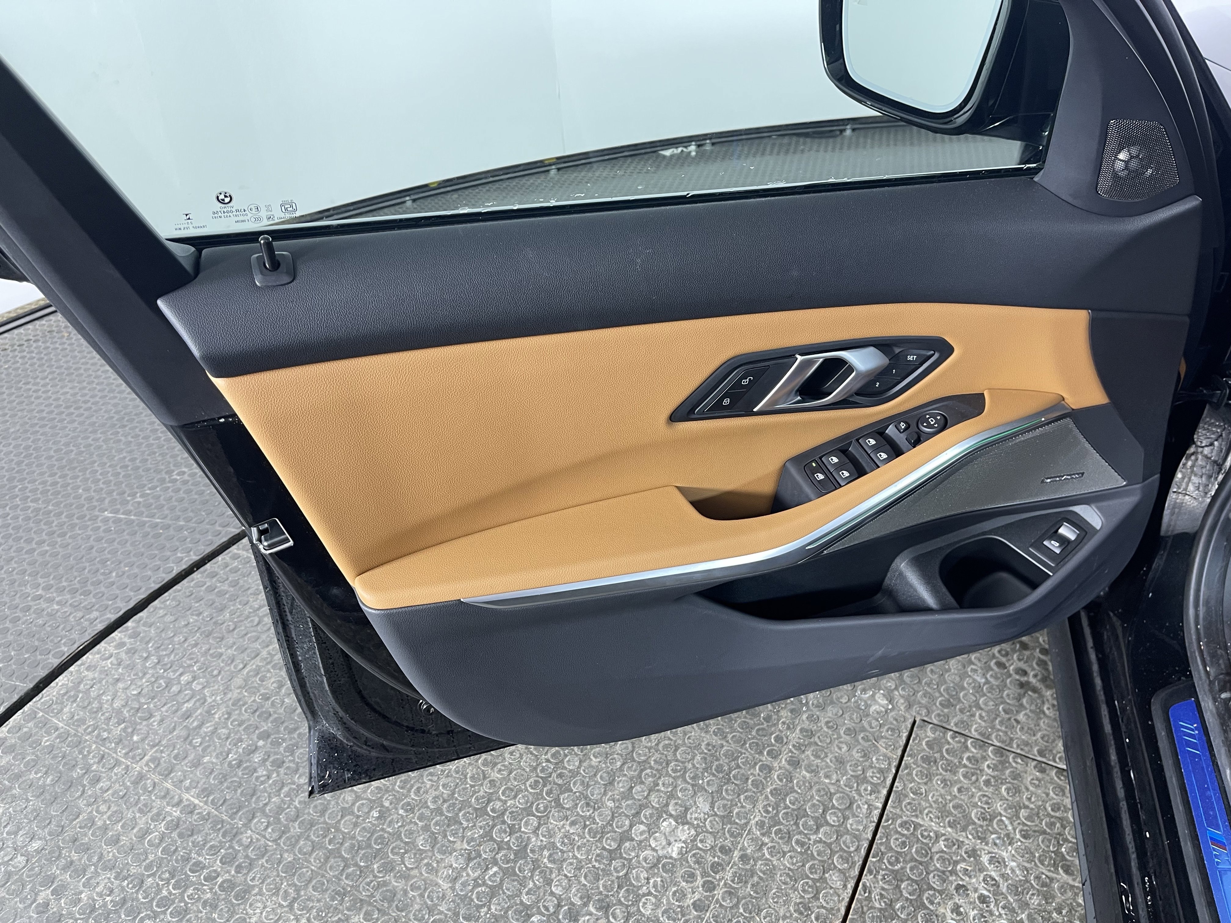 Used 2026 BMW 330i xDrive Sedan w/ M Sport Package image 10