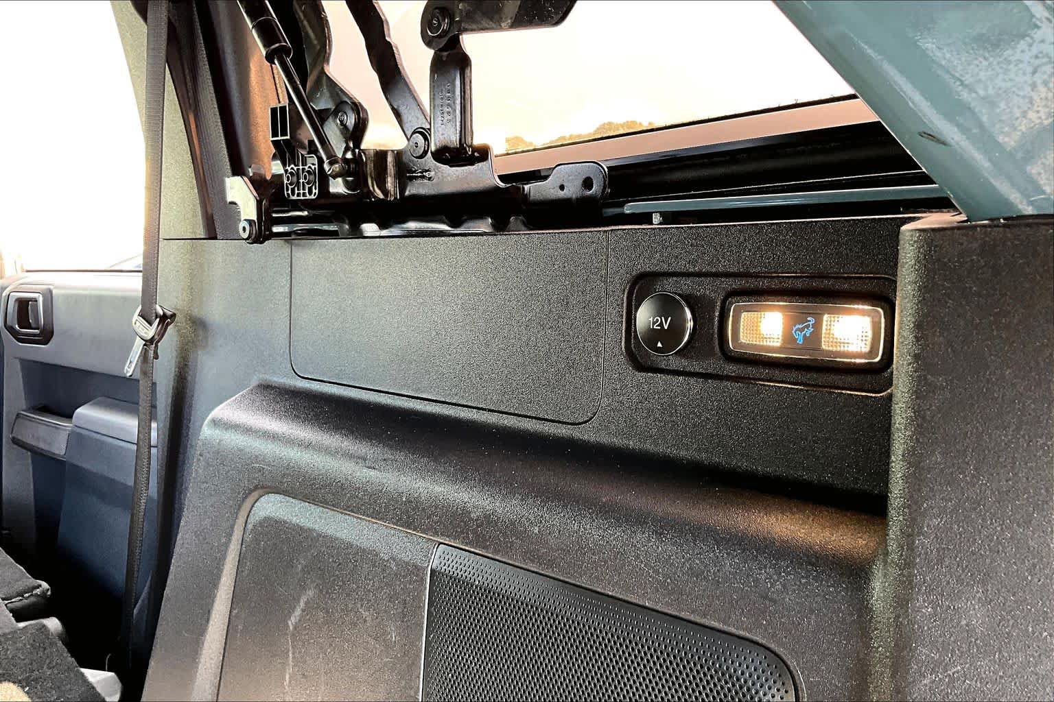 Used 2023 Ford Bronco Black Diamond AWD/4WD image 33