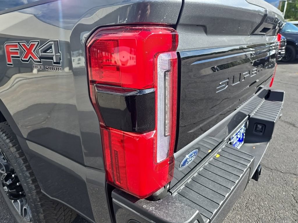 New 2026 Ford F350 Platinum image 37