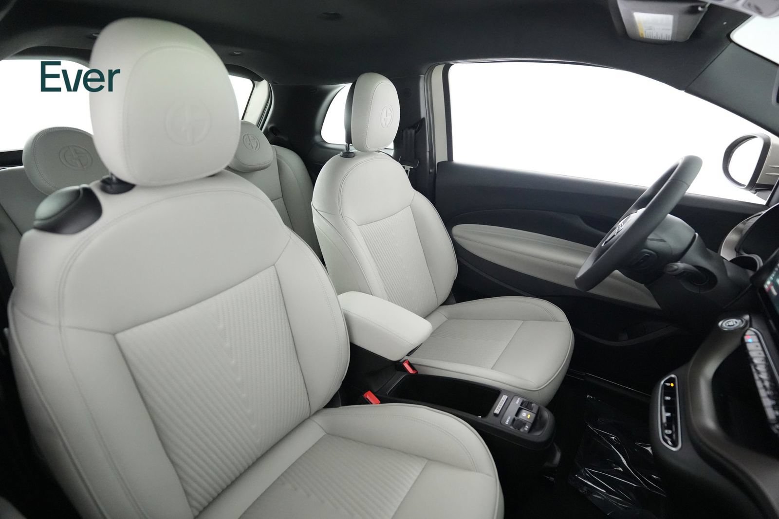 Used 2025 FIAT 500 e FWD image 23