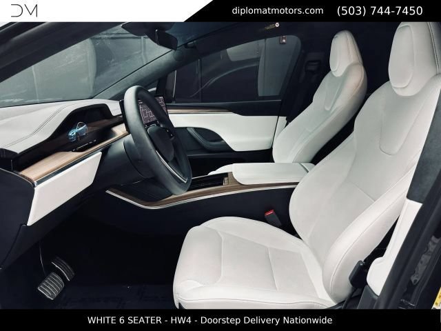 Used 2025 Tesla Model X AWD/4WD image 17