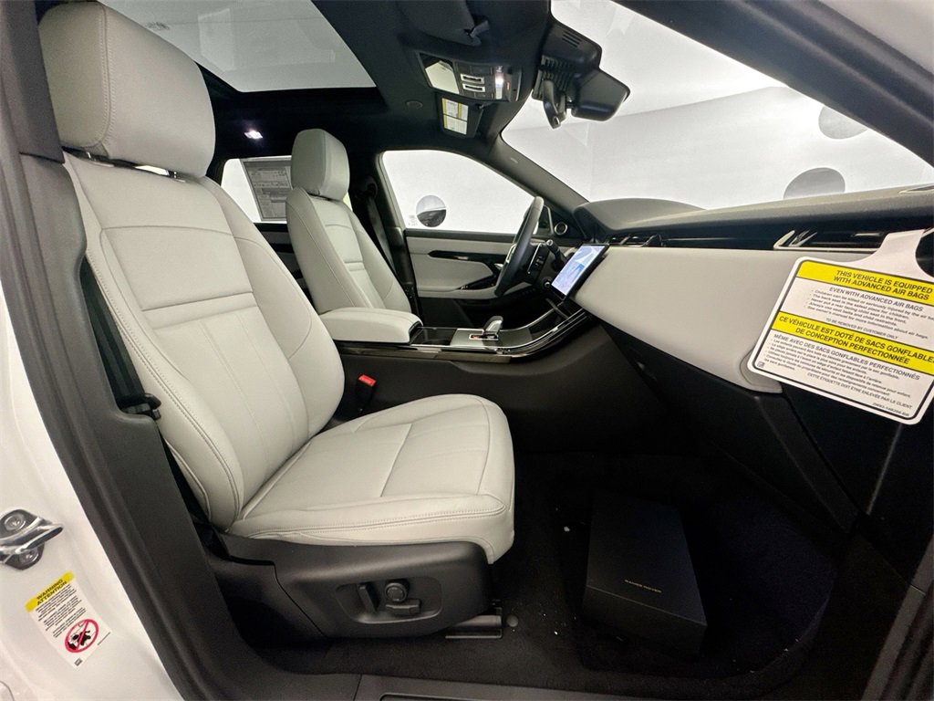 New 2026 Land Rover Range Rover Evoque S image 28