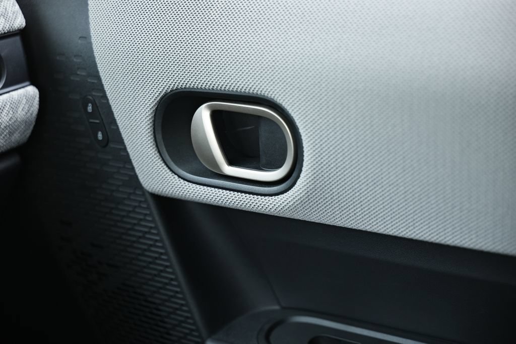 Used 2025 MINI Cooper S FWD image 40