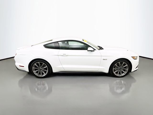 Used 2017 Ford Mustang GT Premium image 8