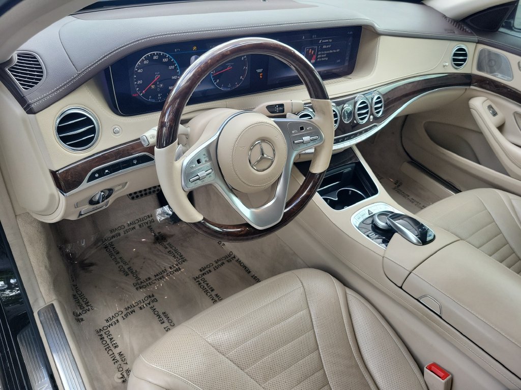 Used 2020 Mercedes-Benz S 560 4MATIC Sedan image 25