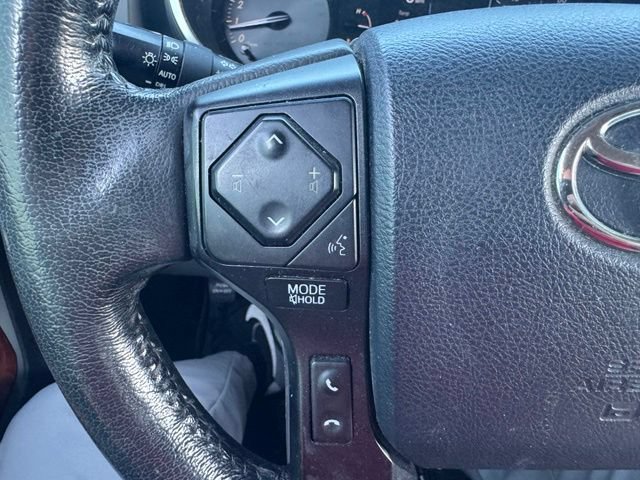 Used 2020 Toyota Sequoia Platinum AWD/4WD image 33