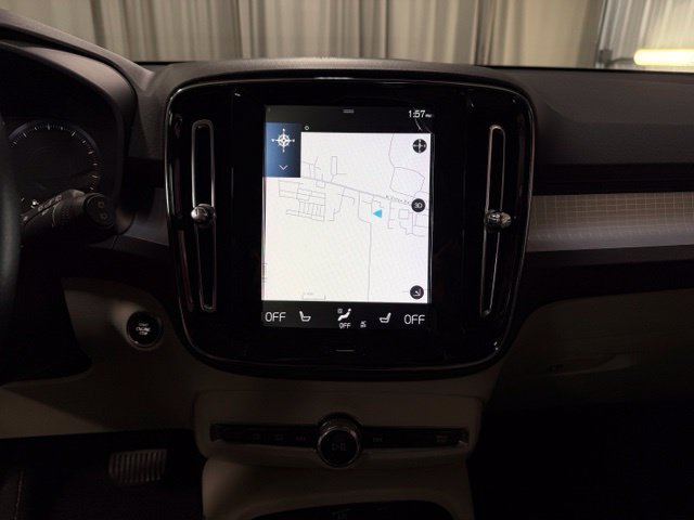 Used 2019 Volvo XC40 T5 Momentum AWD/4WD image 13