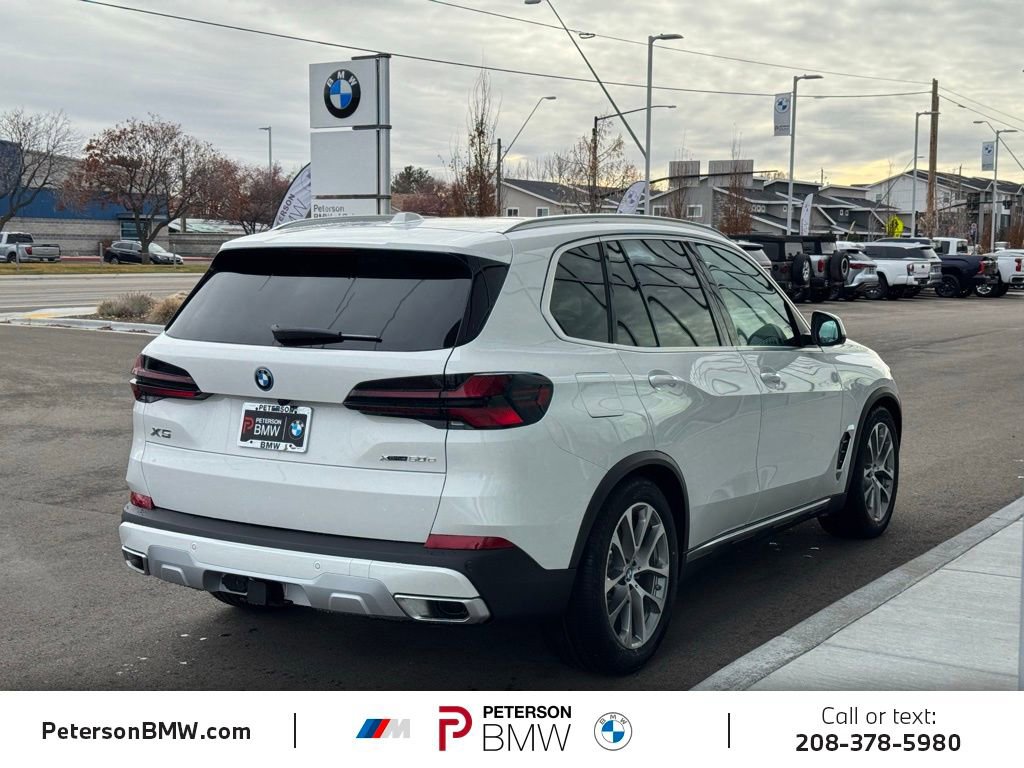 New 2026 BMW X5 xDrive50e w/ Premium Package image 7