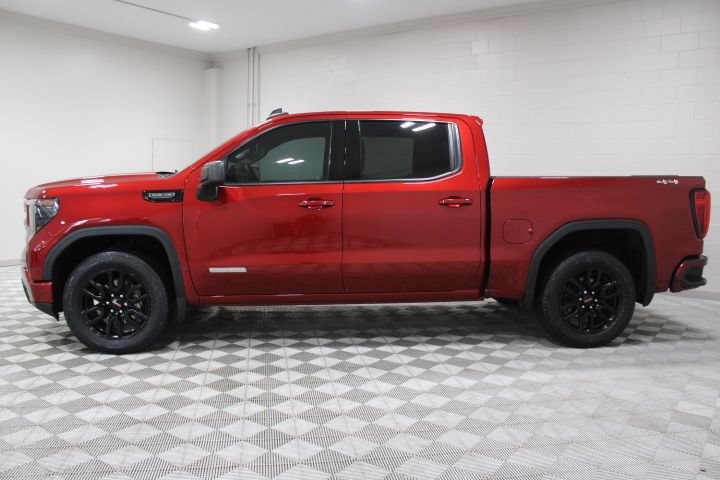 Used 2024 GMC Sierra 1500 Elevation w/ LPO, Elevation Black Package AWD/4WD image 8