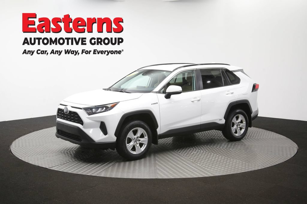 Used 2021 Toyota RAV4 LE w/ Carpet Mat Package (TMS) AWD/4WD image 58