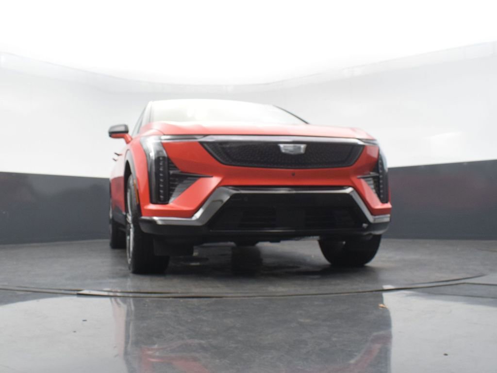 New 2026 Cadillac Optiq Sport 2 w/ LPO, Floor Liner Package image 50