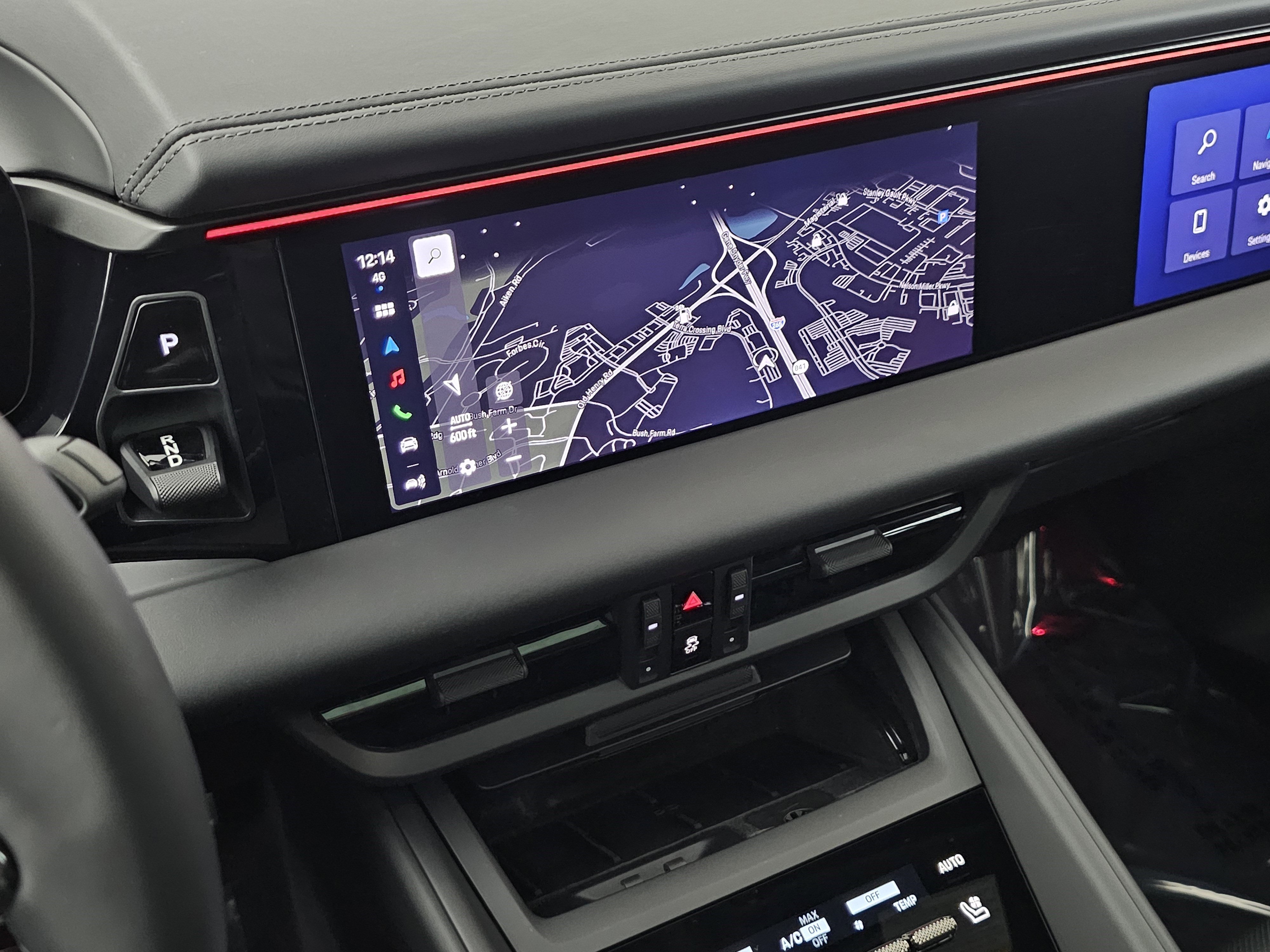 Used 2025 Porsche Macan Turbo Electric image 43