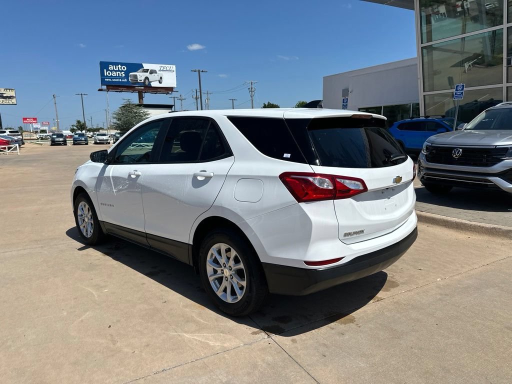 Used 2021 Chevrolet Equinox LS w/ LS Convenience Package FWD image 7