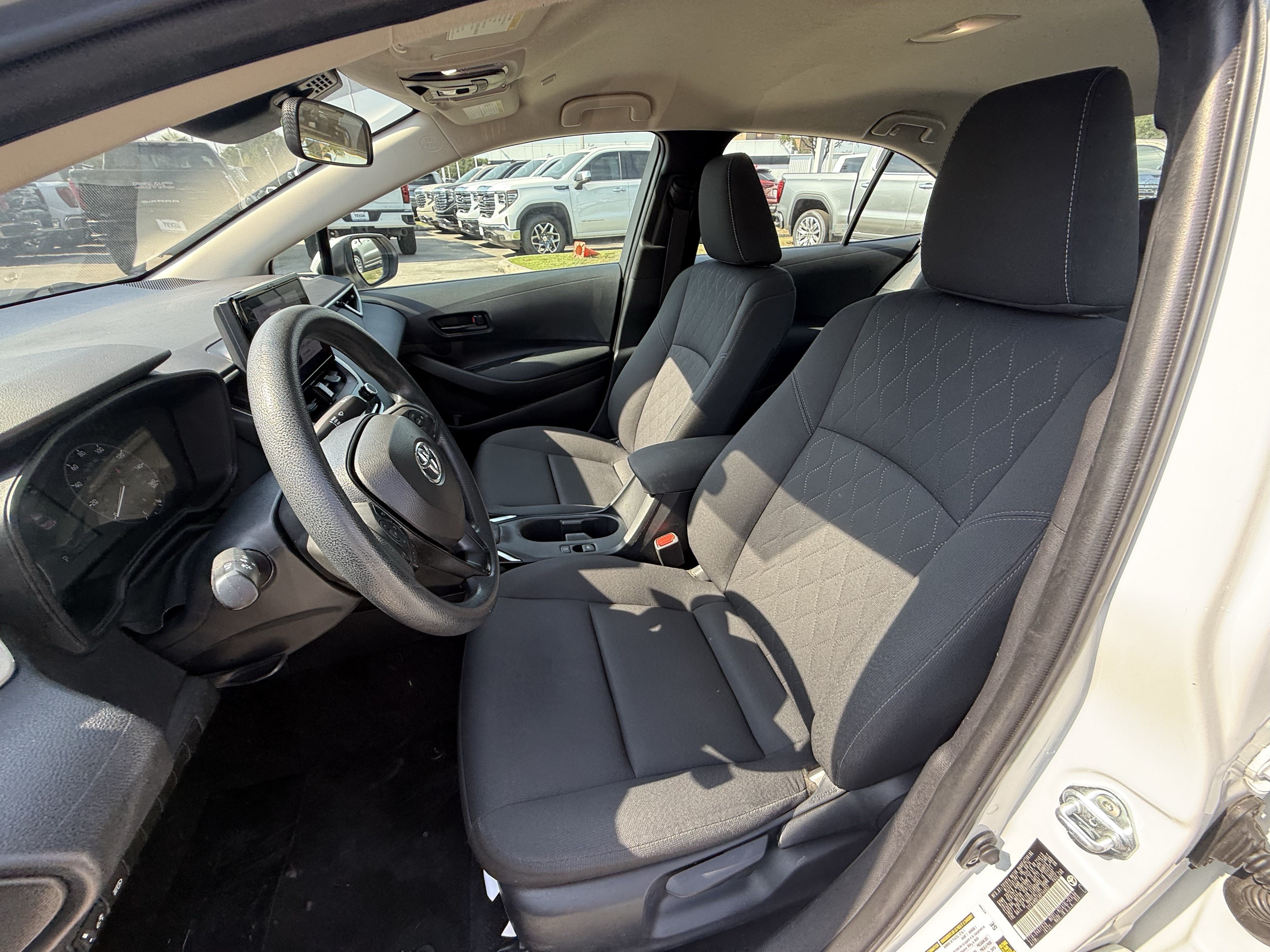 Used 2024 Toyota Corolla LE FWD image 26