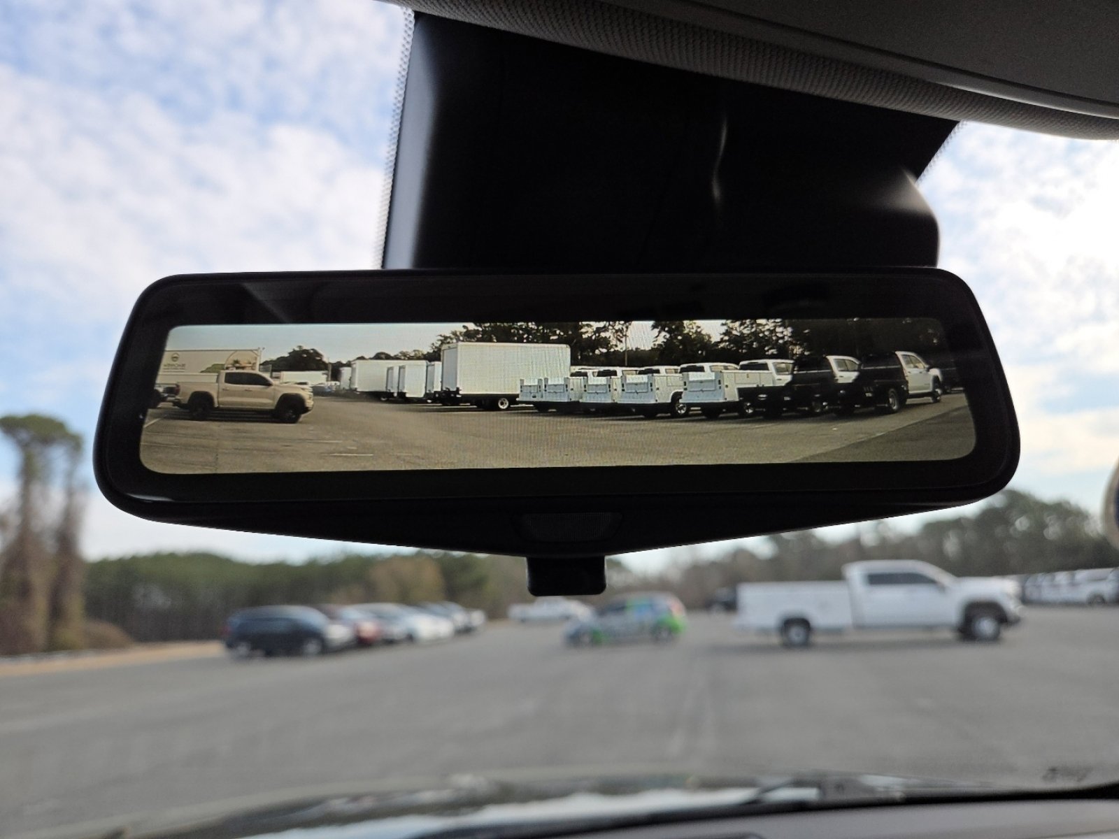 Used 2020 Cadillac Escalade Premium Luxury image 15