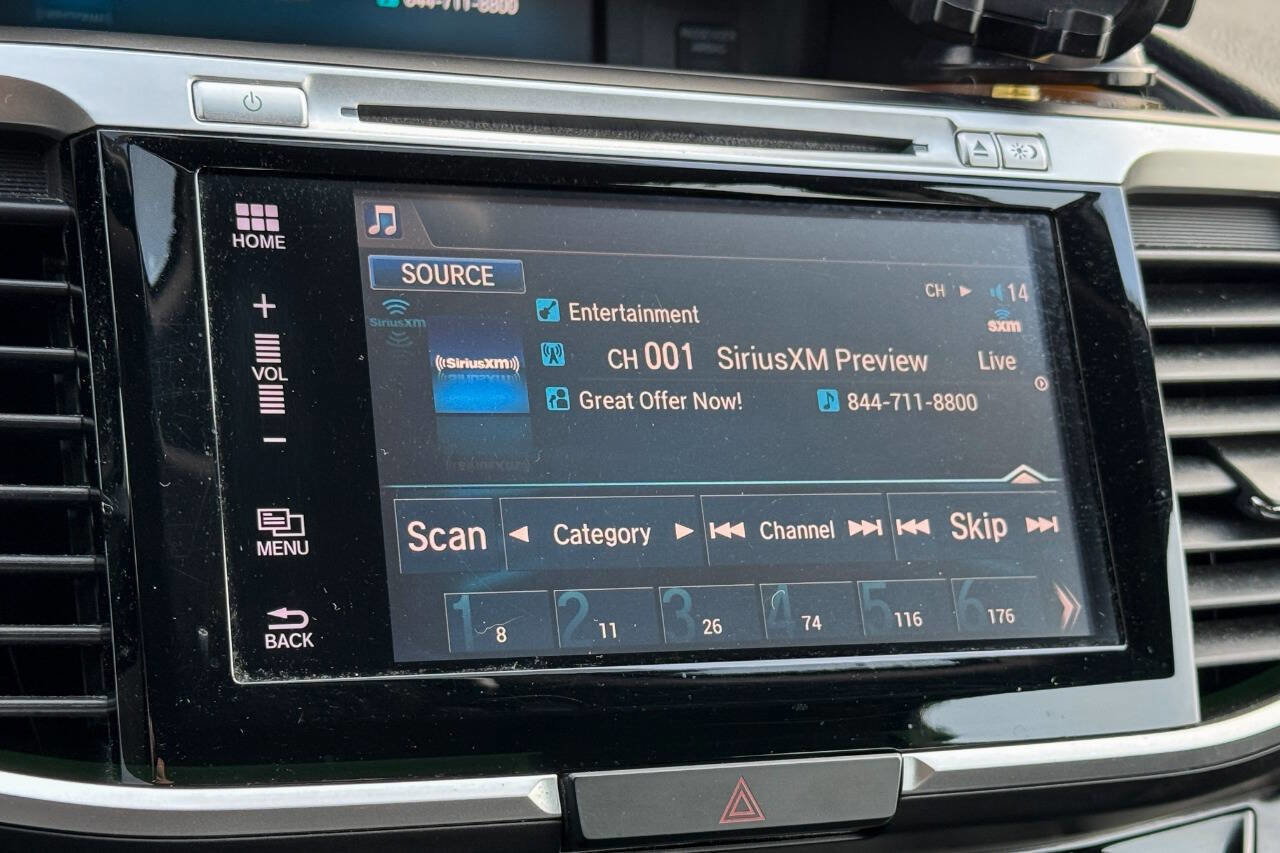 Used 2016 Honda Accord EX image 28