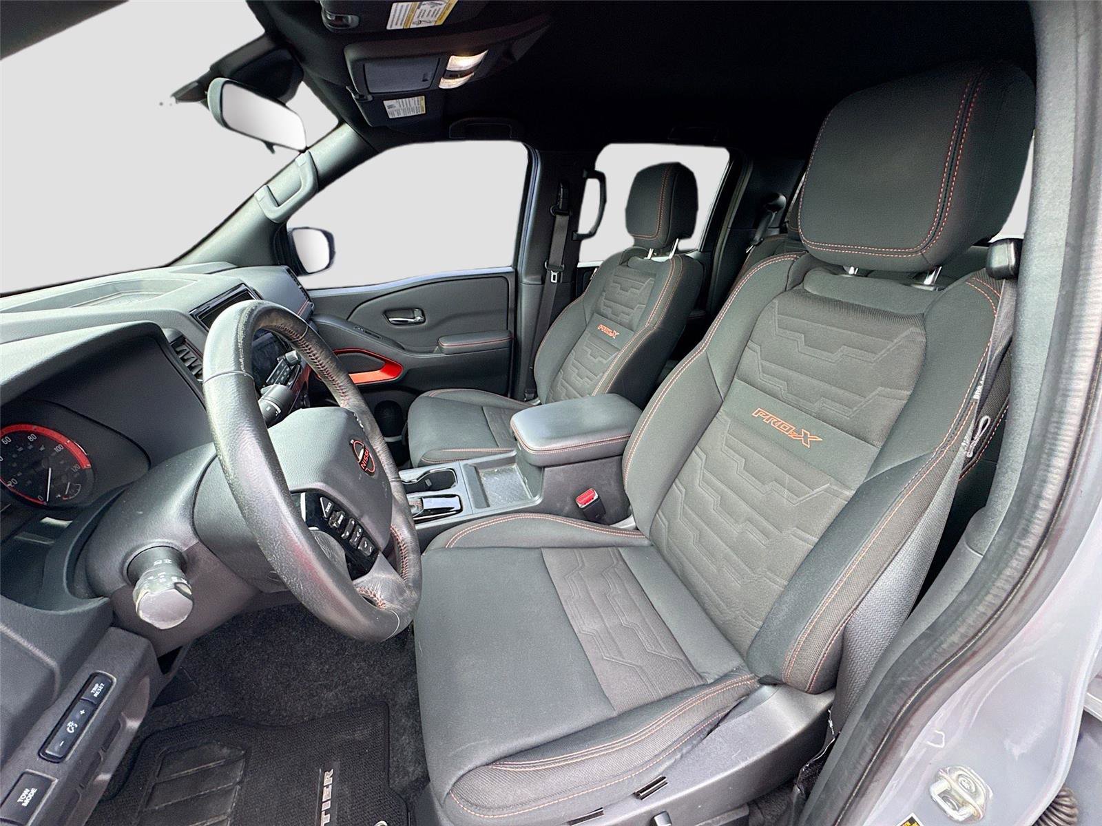 Used 2022 Nissan Frontier Pro-X w/ Technology Package image 9