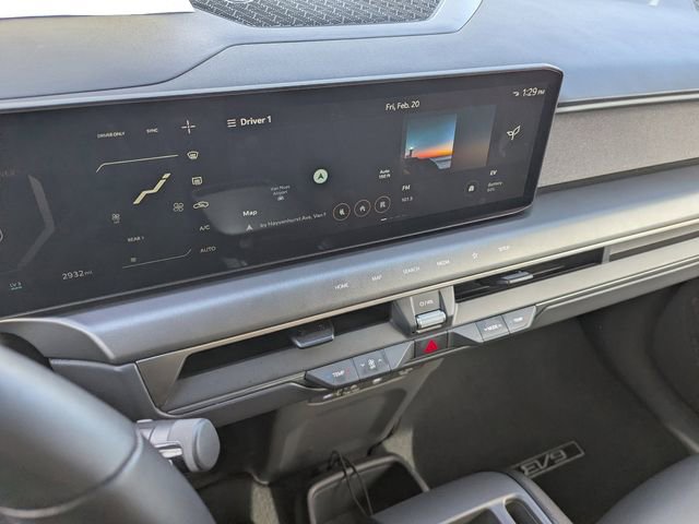 Used 2025 Kia EV9 Wind image 25