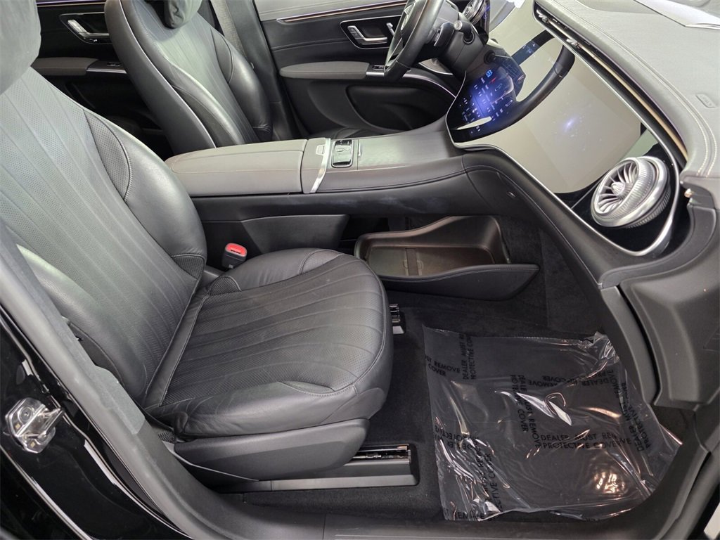 Certified 2023 Mercedes-Benz EQS 580 4MATIC SUV image 29