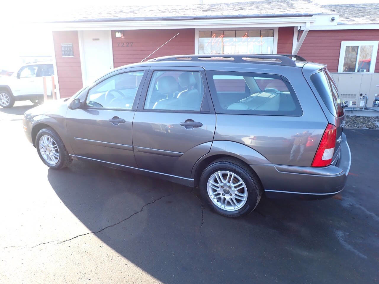 Used 2006 Ford Focus SES image 4