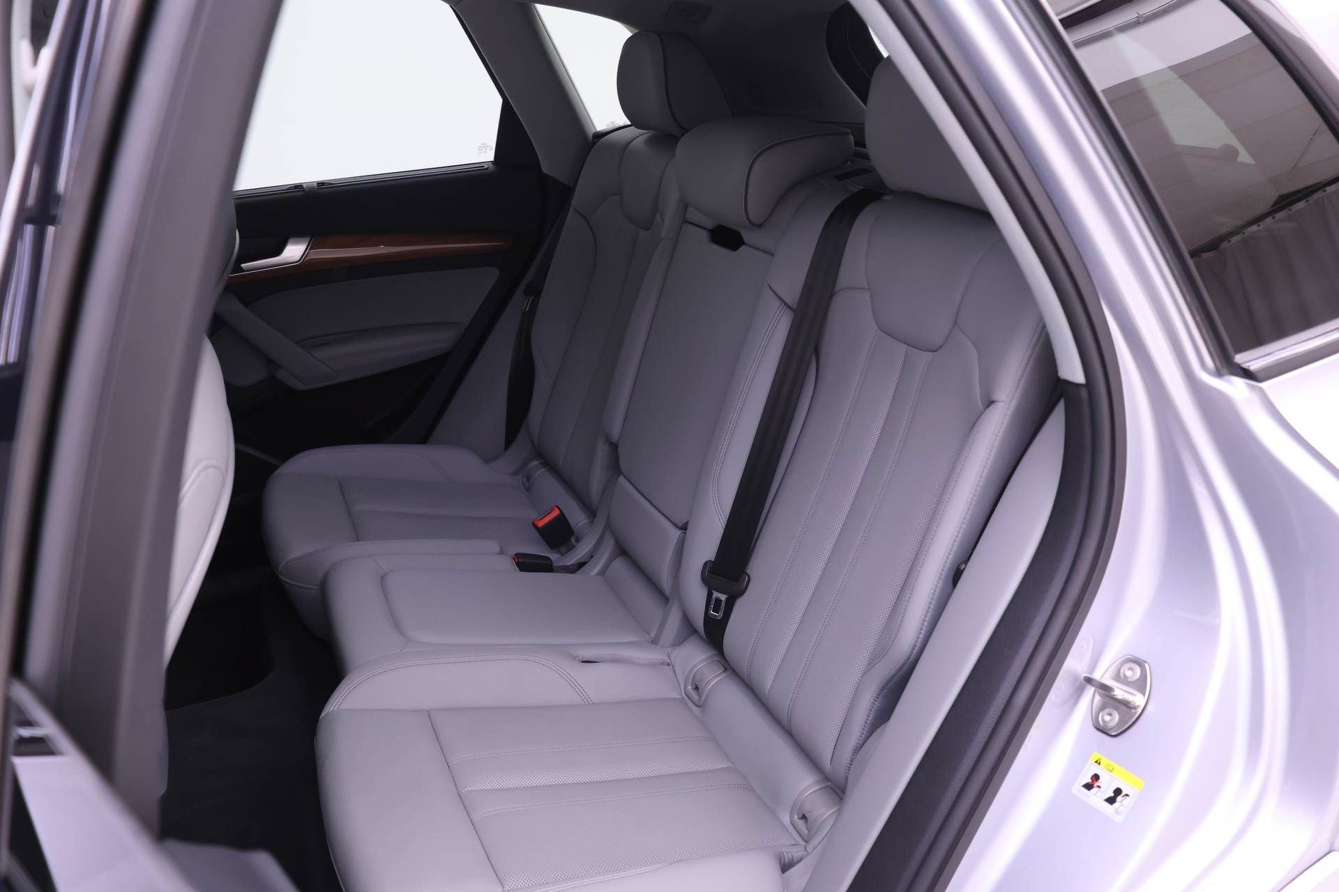 Certified 2023 Audi Q5 2.0T Premium Plus w/ Premium Plus Package AWD/4WD image 13
