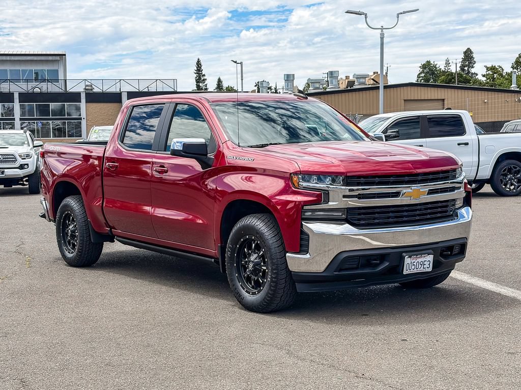 Used 2019 Chevrolet Silverado 1500 LT w/ All-Star Edition AWD/4WD image 5