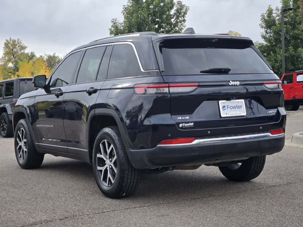 Used 2024 Jeep Grand Cherokee Limited w/ Luxury Tech Group II AWD/4WD image 5
