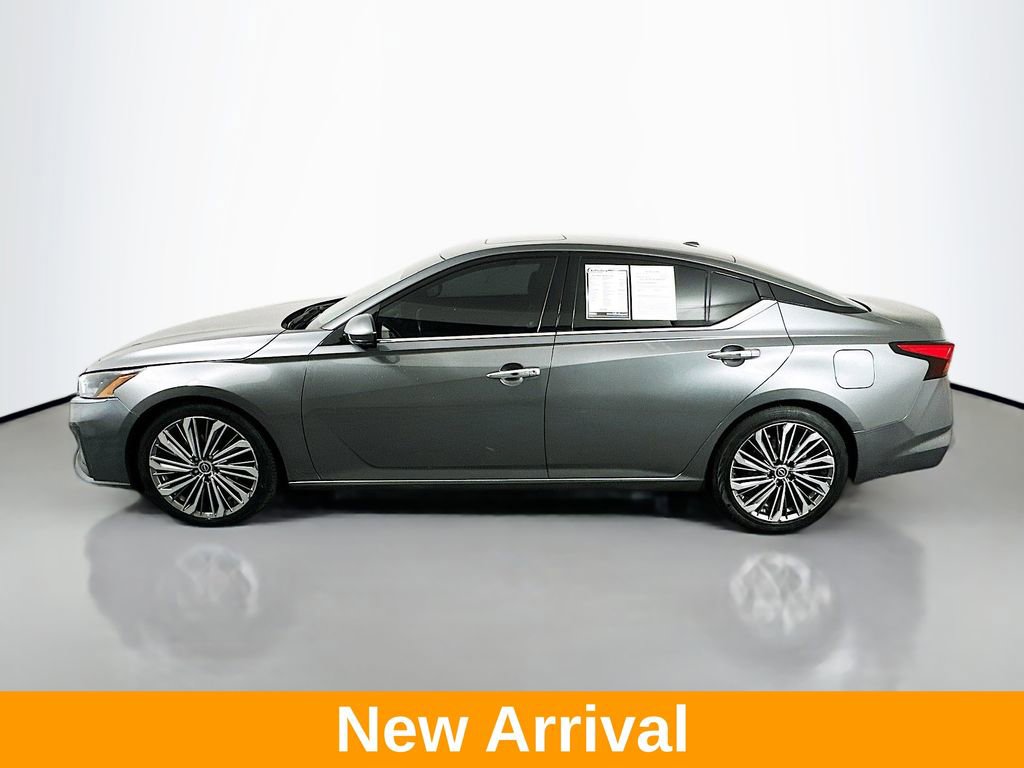Used 2023 Nissan Altima 2.5 SL image 4