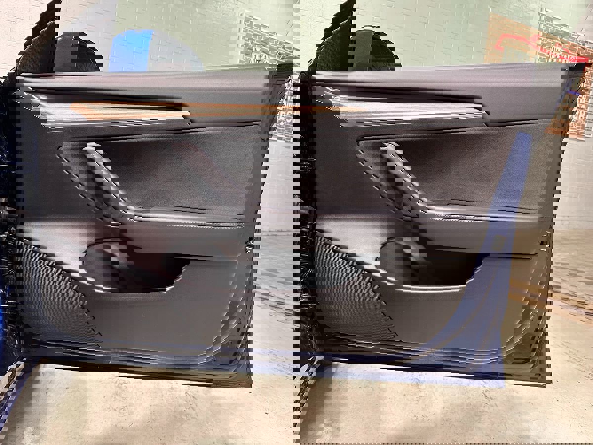 Used 2021 Tesla Model 3 Long Range AWD/4WD image 9